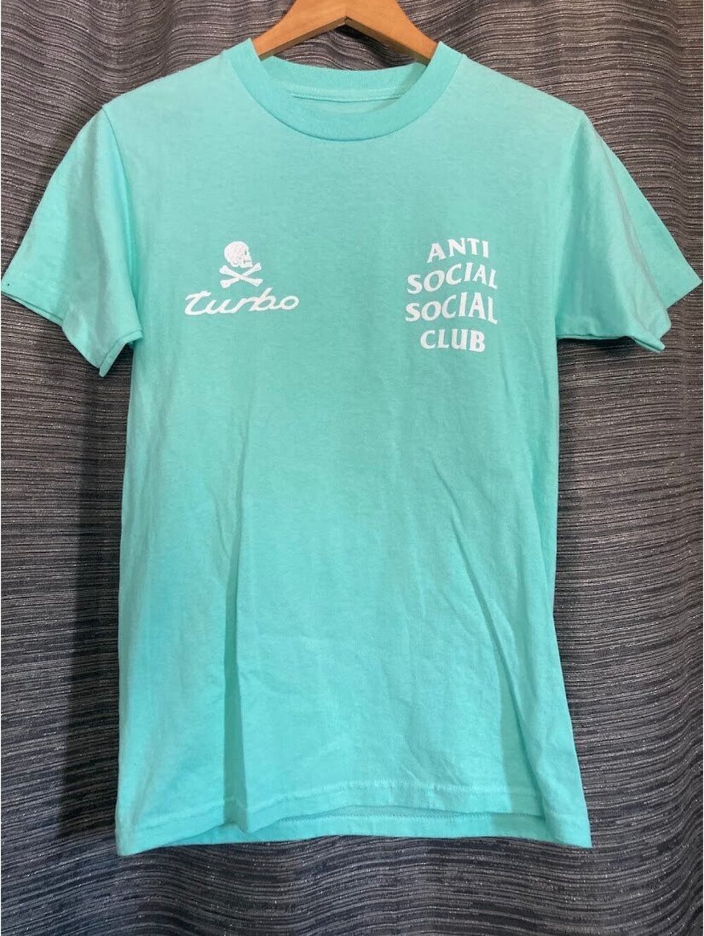 NWOT ASSC Turbo Neighborhood Tee Teal Small USA